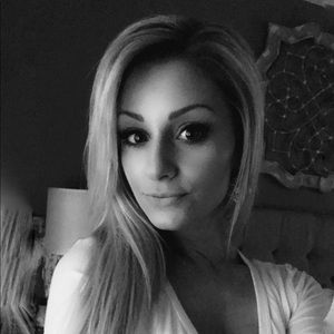 Meet your Posher, Gabriella